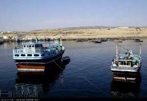 بیش از2هزار لنج و قايق صيادي چابهار و كنارك بيمه بدنه شدند