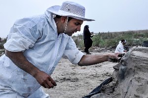 برگزاری مسابقه "مجسمه های نمكی" در تالاب کجی نهبندان