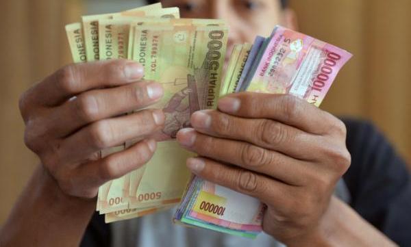 بریز و بپاش پیرمرد سعودی 
