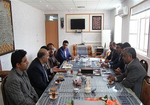 بررسی مشکلات مددجویان در میبد