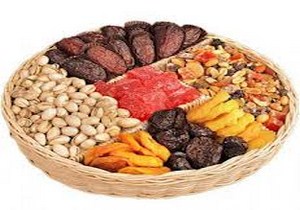 امحاء 4 تن مواد غذایی فاسد در تالش