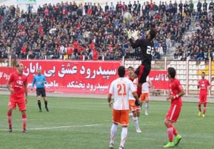 شهرداری بندرعباس میزبان سپیدرود رشت