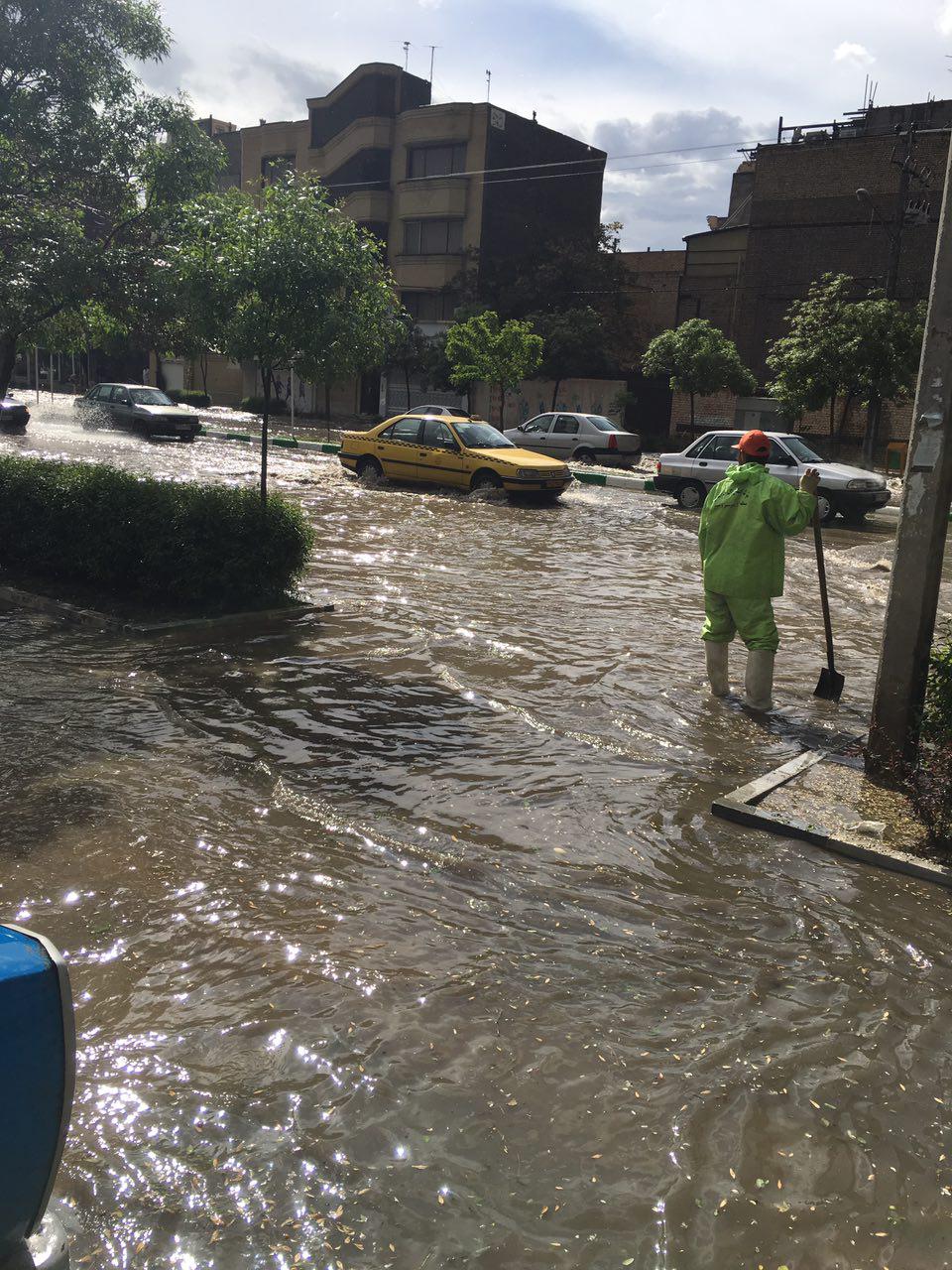 بارش باران و تگرگ در مشهد + تصویر وفیلم