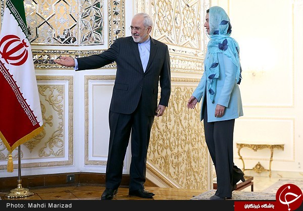 موگرینی و همراهانش با چه حجابی وارد تهران شدند؟+تصاویر