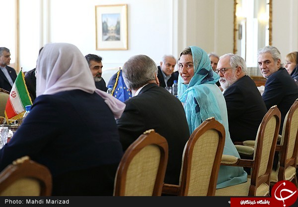موگرینی و همراهانش با چه حجابی وارد تهران شدند؟+تصاویر