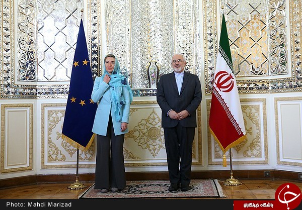 موگرینی و همراهانش با چه حجابی وارد تهران شدند؟+تصاویر