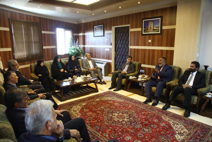 گزارش تصویری / دیدار استاندار آذربایجان غربی با خانم شهریان معاون امور بانوان وزیر ورزش
