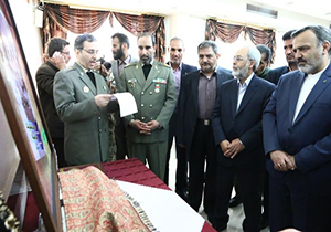 همزمان باروز ارتش:رونمایی ازکتاب خاطرات سرهنگ پزشک علی انجم شعاع