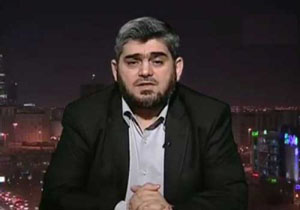 مذاکره کننده ارشد هیئت معارضان سوریه خواهان جنگ علیه ارتش این کشور شد