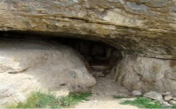 کشف استخوان انسان نئاندرتال در غار شکارچیان