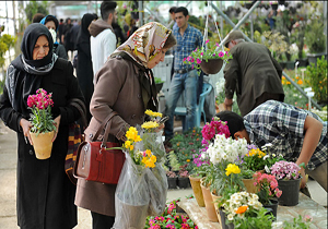 هیاهوی مردم در بازار، سوژه خوبی برای عکاسی است هیاهوی مردم در بازار، سوژه خوبی برای عکاسی است