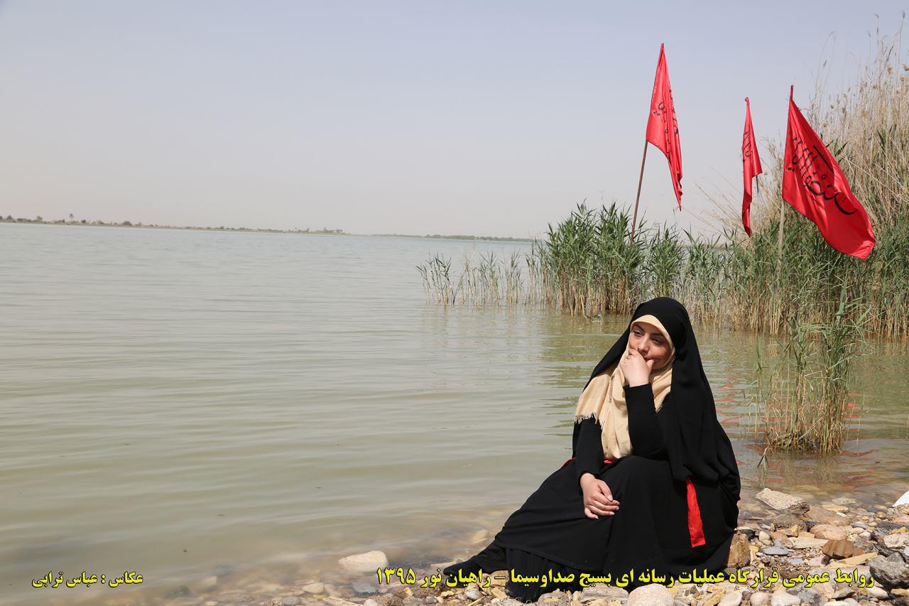 هفت سین با عطر شلمچه/ گریه مجری برای غواصان شهید/ مسابقه محله در نیزار