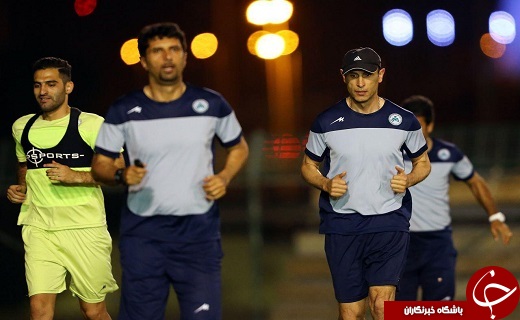ورود ناظران و داوران دیدار ذوب آهن و النصر به مسقط