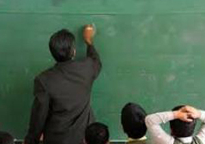 تکریم معلم راهی به سوی تقویت فرهنگ جامعه