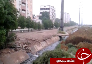 شهروندخبرنگار: ورود فاضلاب به کانال آب در وسط شهر! + فیلم