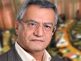 درختان باغ 1200 متری دروس در ایام عید قطع شده‌اند