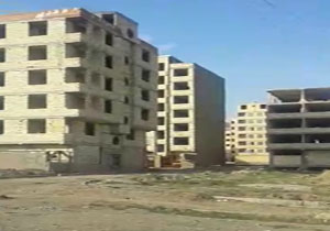 مصایب زندگی در شهرک نیمه کاره + فیلم