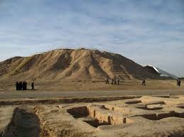 کنارصندل بقایای یک زیگورات عظیم و باشکوه