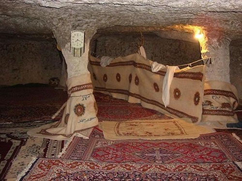 روستایی با گنجینه&zwnj; افسانه&zwnj;ای در دل صخره&zwnj;های کویر + تصاویر
