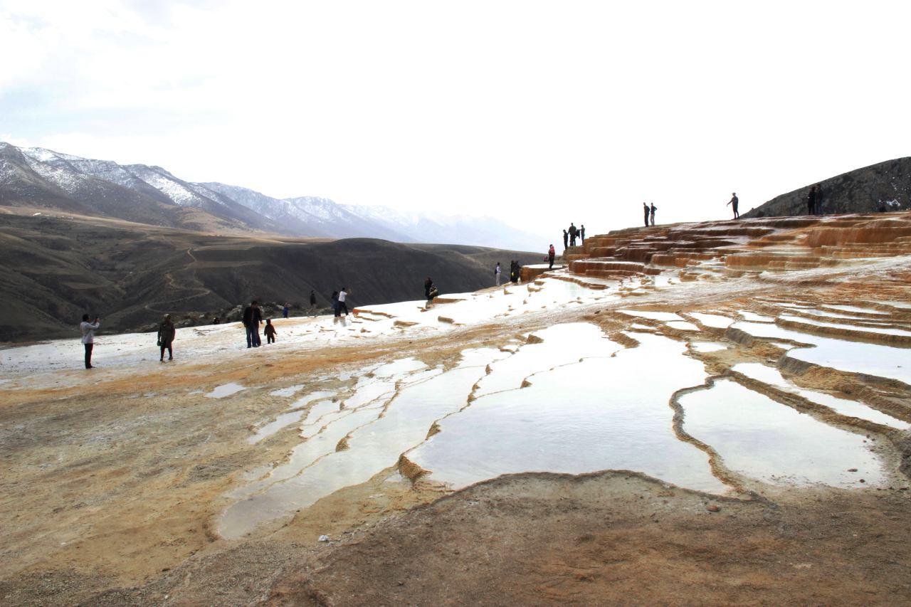 چشمه ای بی نظیر در جنوب شهرستان ساری + تصاویر