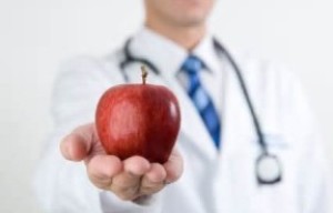 روزانه 50 مسافر از خدمات رایگان بهداشتی در منطقه آزاد چابهار بهره مند می شوند