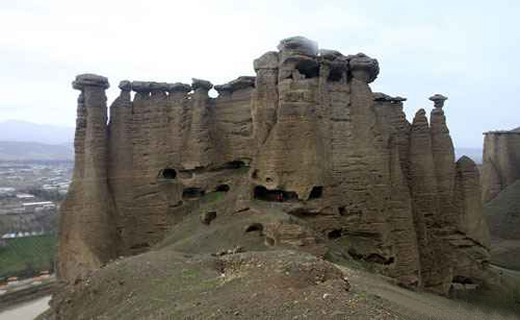 دیـدنی&zwnj;های تاریـخی و طبیـعی زیبای زنجـان را از دست ندهید