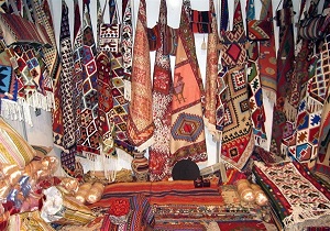 یکی از نمایشگاههای پربازدید استان، در معبد آناهیتا قرار دارد