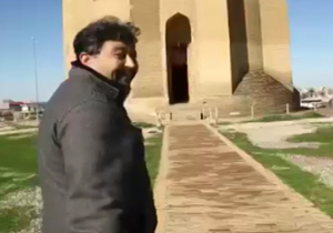 گفتگوی علی ضیاء با پدر سردار آزمون + فیلم