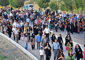 27 فروردین قزوین میزبان همایش پیاده روی خانواده