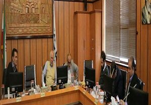 نشان افتخار شهرياران برگردن شهروندان نمونه