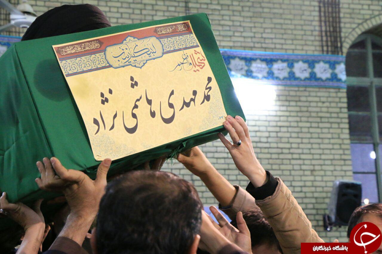 گزارش تصویری از وداع مردم قم با پیکر پاک نخستین طلبه افغانستانی مدافع حرم