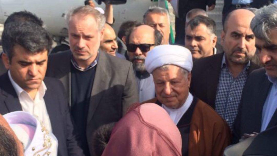 ورود رئیس مجمع تشخیص مصلحت نظام به جزیره خارگ
