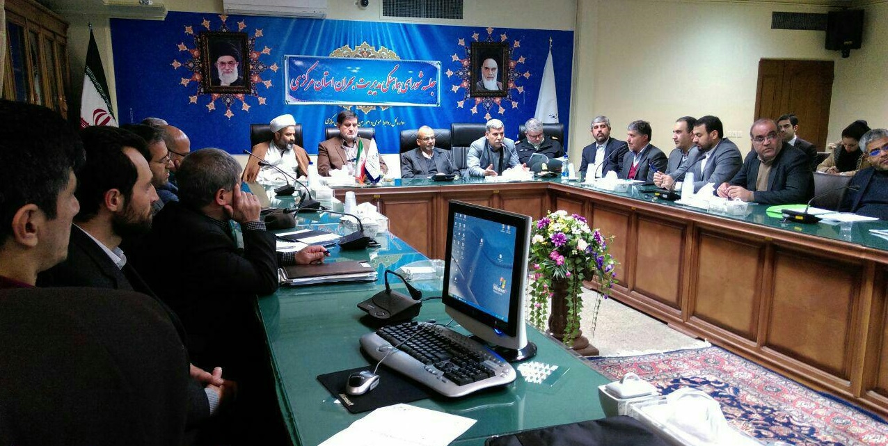 بررسی سرمازدگی باغات انار و آنفلوانزای پرندگان با حضور معاون وزیر کشور