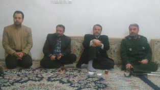دیدار سردار کارگر با خانواده شهید سمایی