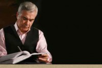 تجلیل از عبدالمجید نجفی نویسنده برجسته کتاب کودک در تبریز