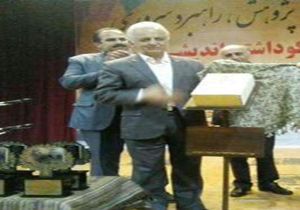 رونمایی از کتاب مولوی و قرآن