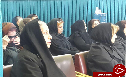 چه کسانی در مراسم ترحیم دنیا فنی&zwnj;زاده حاضر شدند؟ + تصاویر