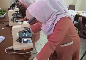 تجهیز 3 پژوهش سرای دانش آموزی استان به آزمایشگاه فناوری نانو
