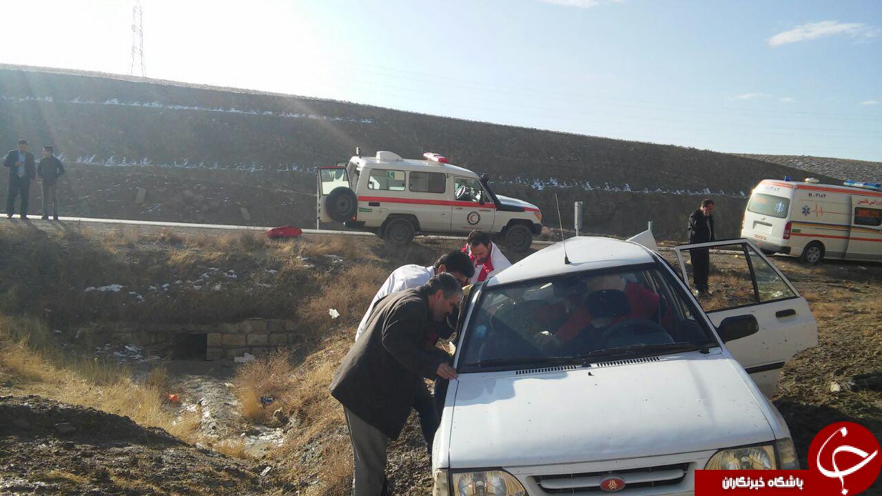 واژگونی پراید با 5 سرنشین در جاده قدیم ساوه + تصاویر