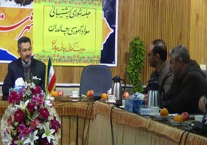 شهرستان چالدران رتبه سوم استان در حوزه سوادآموزی کسب کرد