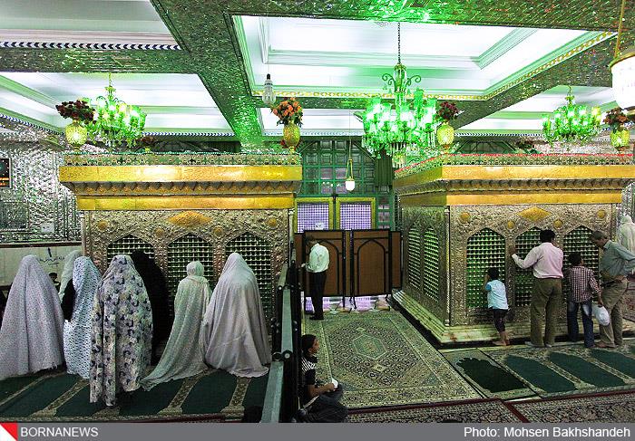 تشرف شیعیان آلمانی و هلندی به آستان امامزادگان ناصر و یاسر