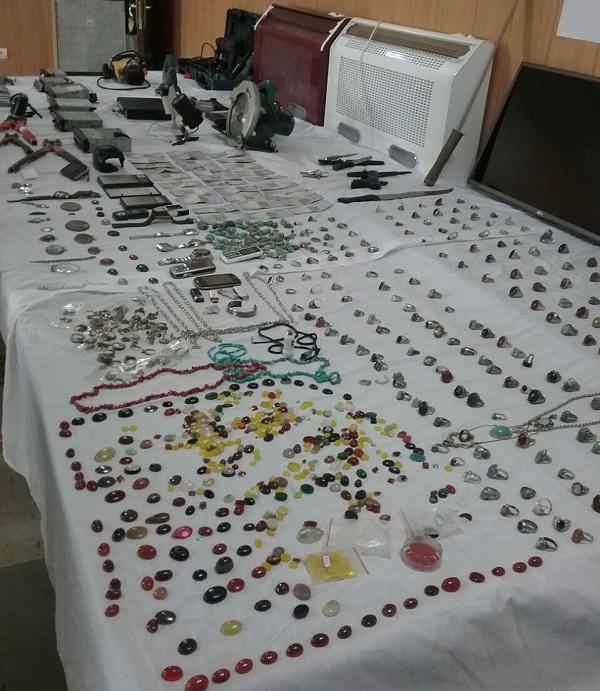 دستگیری باند 5 نفره سرقت دراستان