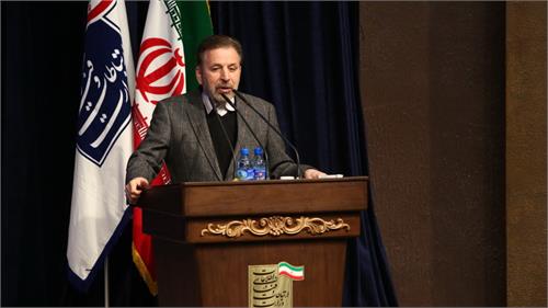 اگر به حقوق شهروندی توجه کنیم، همه کارهای مردم درست می شود