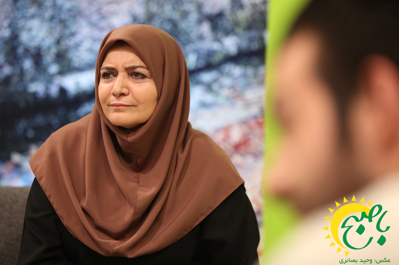 مردم فکر می&zwnj;کردند خبرها را از حفظ می&zwnj;خوانیم