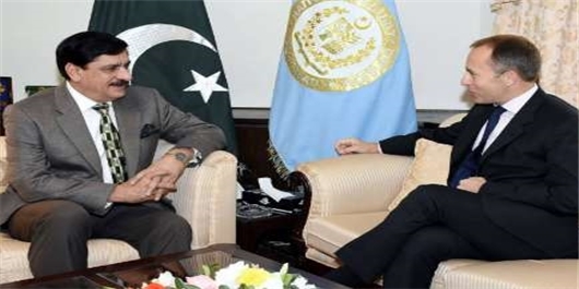گفتگوی مشاور امنیت ملی پاکستان و سفیر انگلیس درباره افغانستان