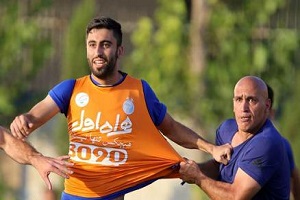 بازگشت کاوه پس از 3 روز غیبت به تمرین/قهر ادامه دار مربی استقلال