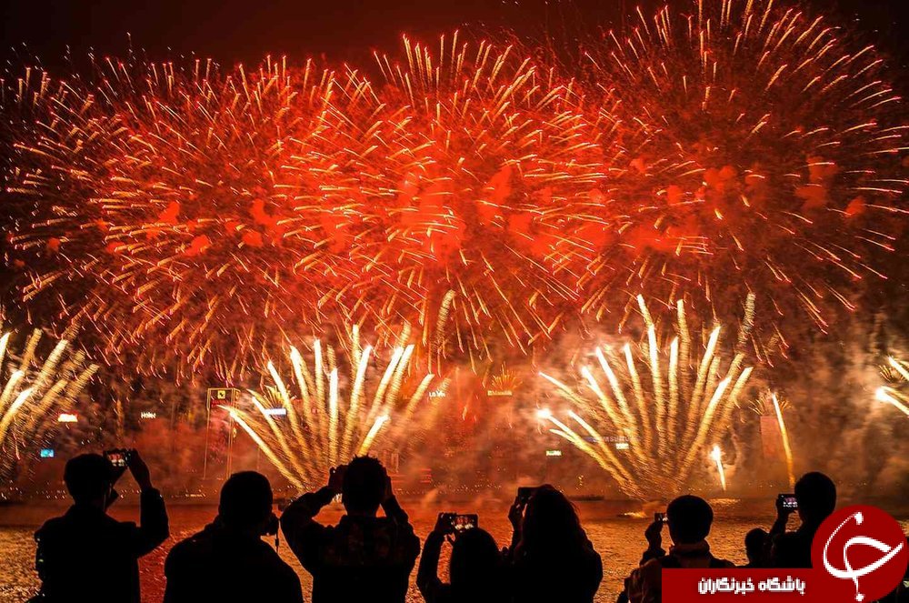 کشورها سال نو میلادی را چطور جشن گرفتند؟