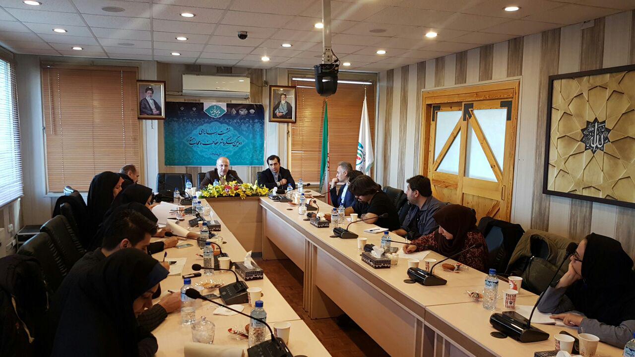 نشست خبری دومین کنگره شعر عفاف و حجاب برگزار شد/ بیش از 2000 شعر به دبیرخانه رسید