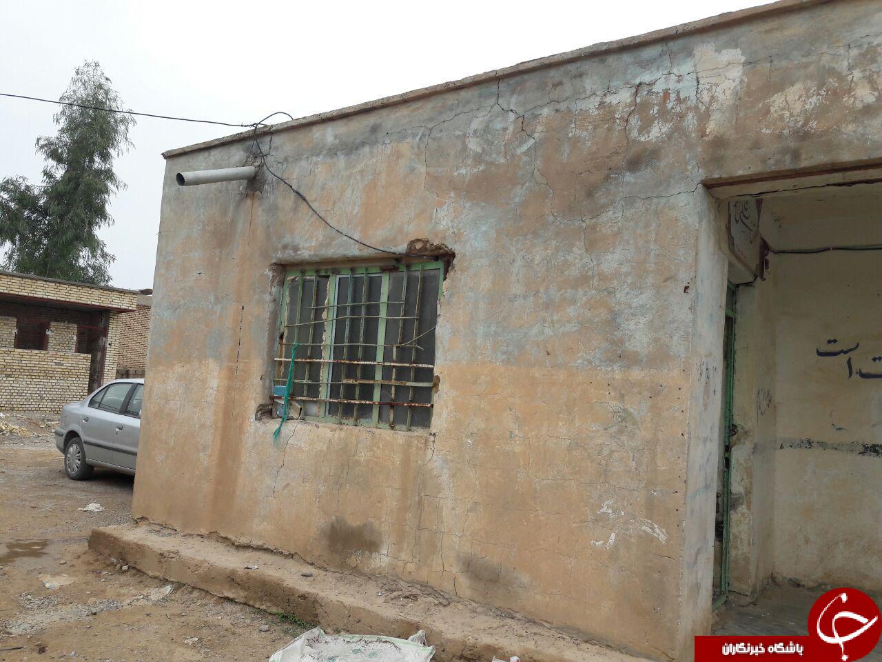 سایه سنگین سقف های لرزان بر سر دانش آموزان روستای ابید + تصاویر