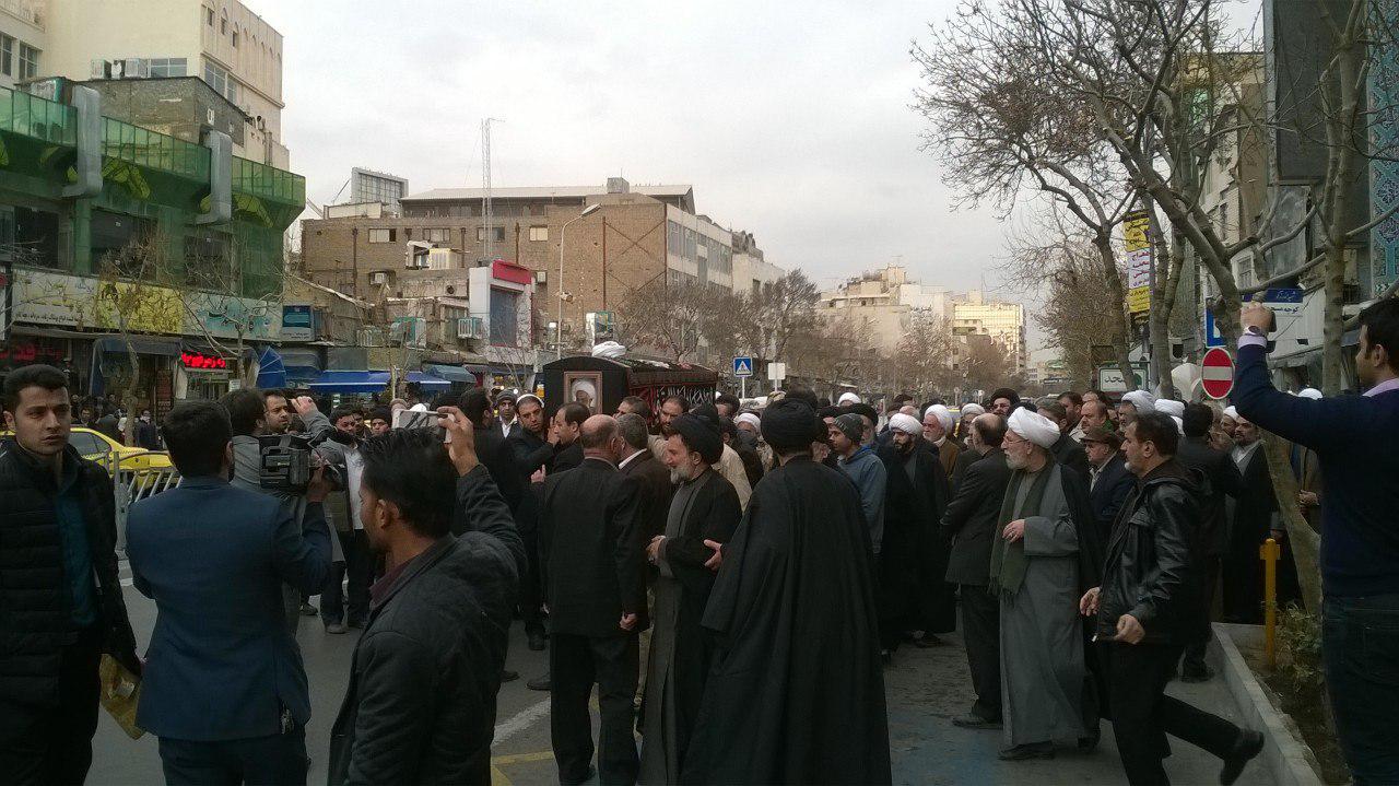 تشییع پیکر آیت الله محمدعلی شرعی عضو جامعه مدرسین حوزه علمیه قم
